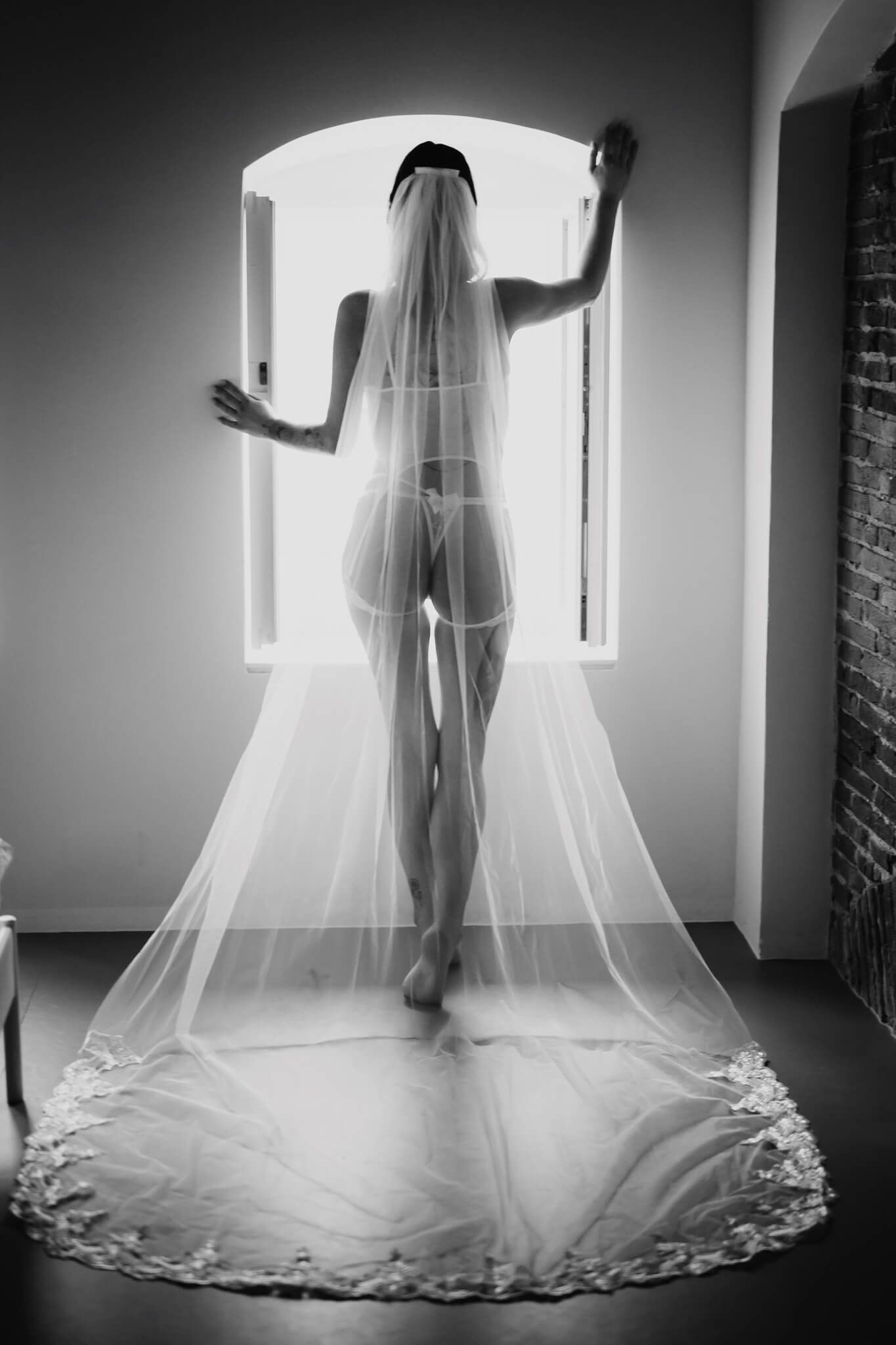 Bridal Boudoir sexy Brautfotos Braut dessous schleier morgengabe geschenk bräutigam ehemann sinnlich erotisch intim