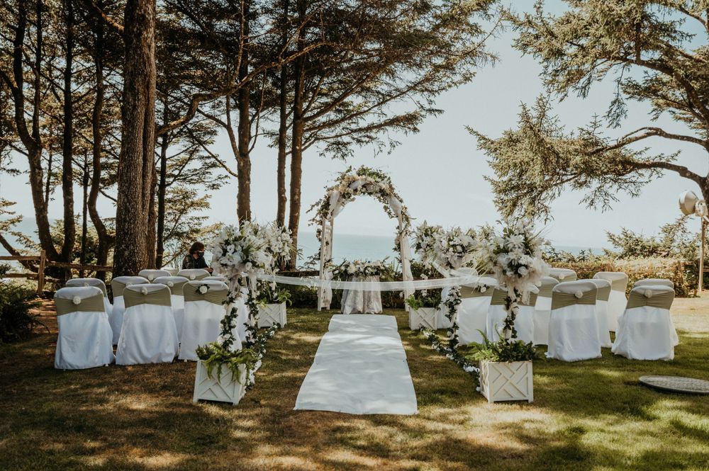 Port Angeles Photographer, Elopement photographer, Wedding Photographer, Elope, Beach Elopement, Seattle, Olympic NP