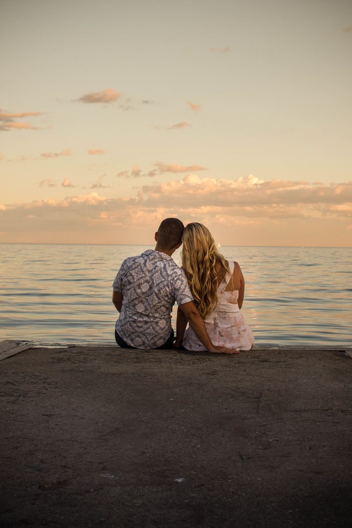 Best Wedding Photographer in North York, Toronto | Beautiful Engagement Photos for Every Couple