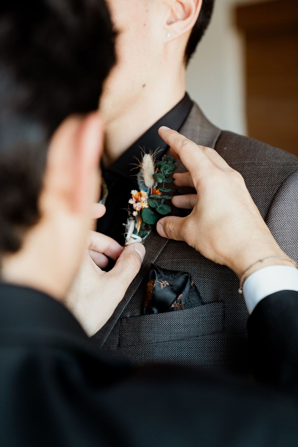 groom details