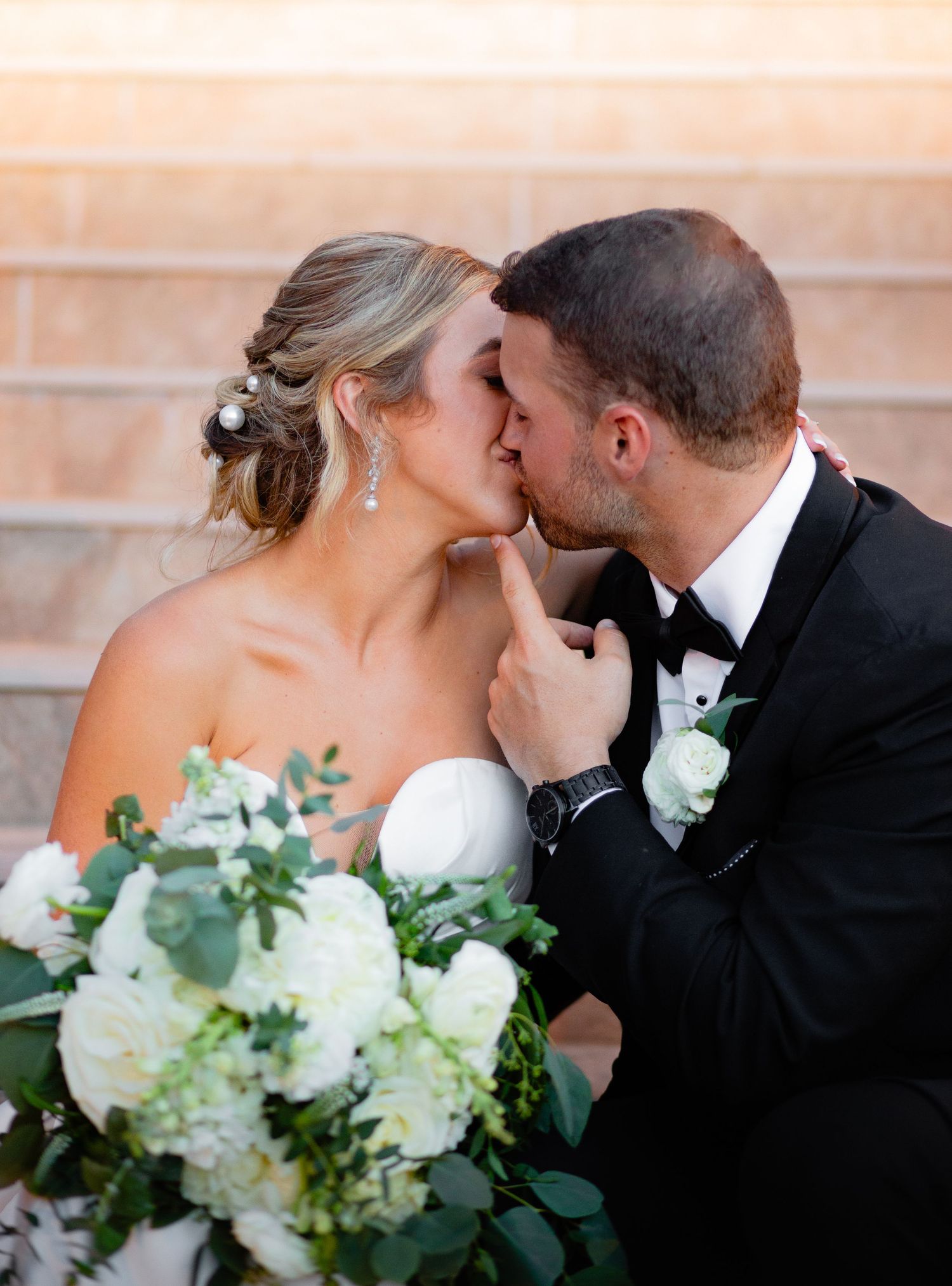 Timeless wedding photos |
Professional wedding photography Charlotte | Charlotte NC bridal portraits | Intimate wedding photography