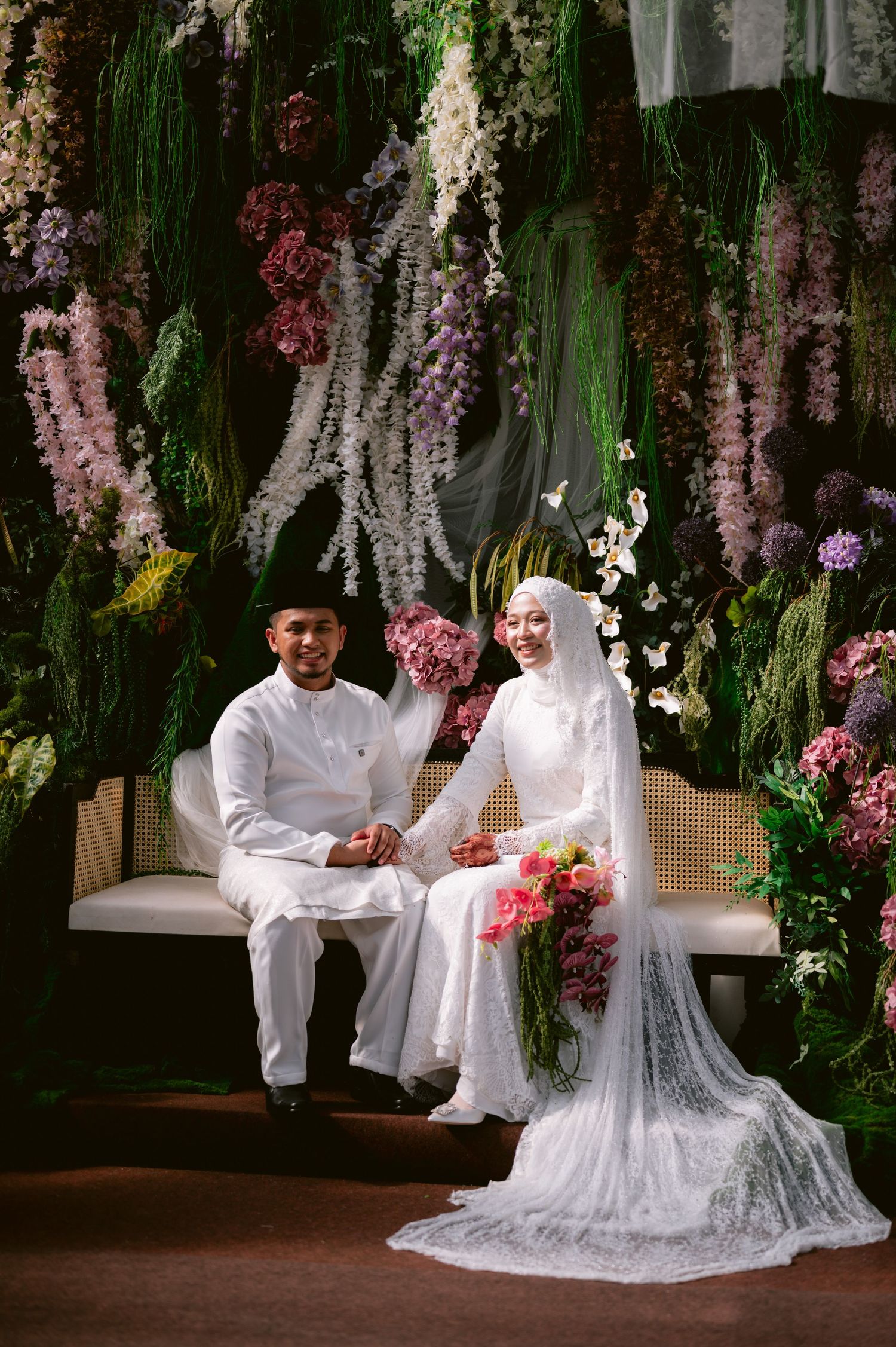 Wedding experiences starting from RM1,500 ✨
Because your memories deserve to be captured beautifully.