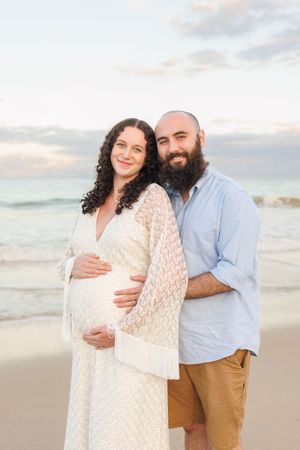 That To Wear for Beach Family Photos by Mai Mirabal, Family Photographer at Vero Beach, FL and Disney's Vero Beach Hotel.