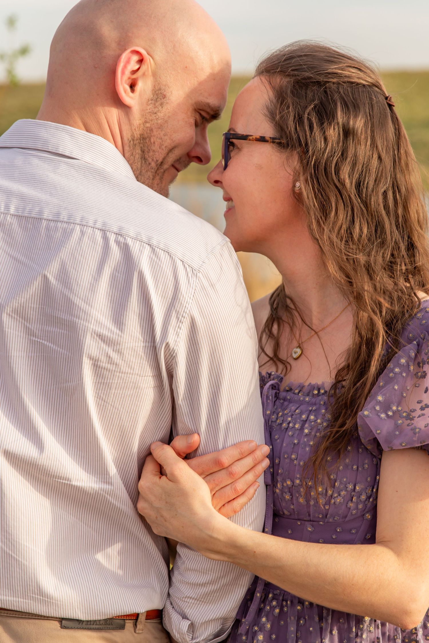 southern-alberta-maternity-couple-photography-session-yql