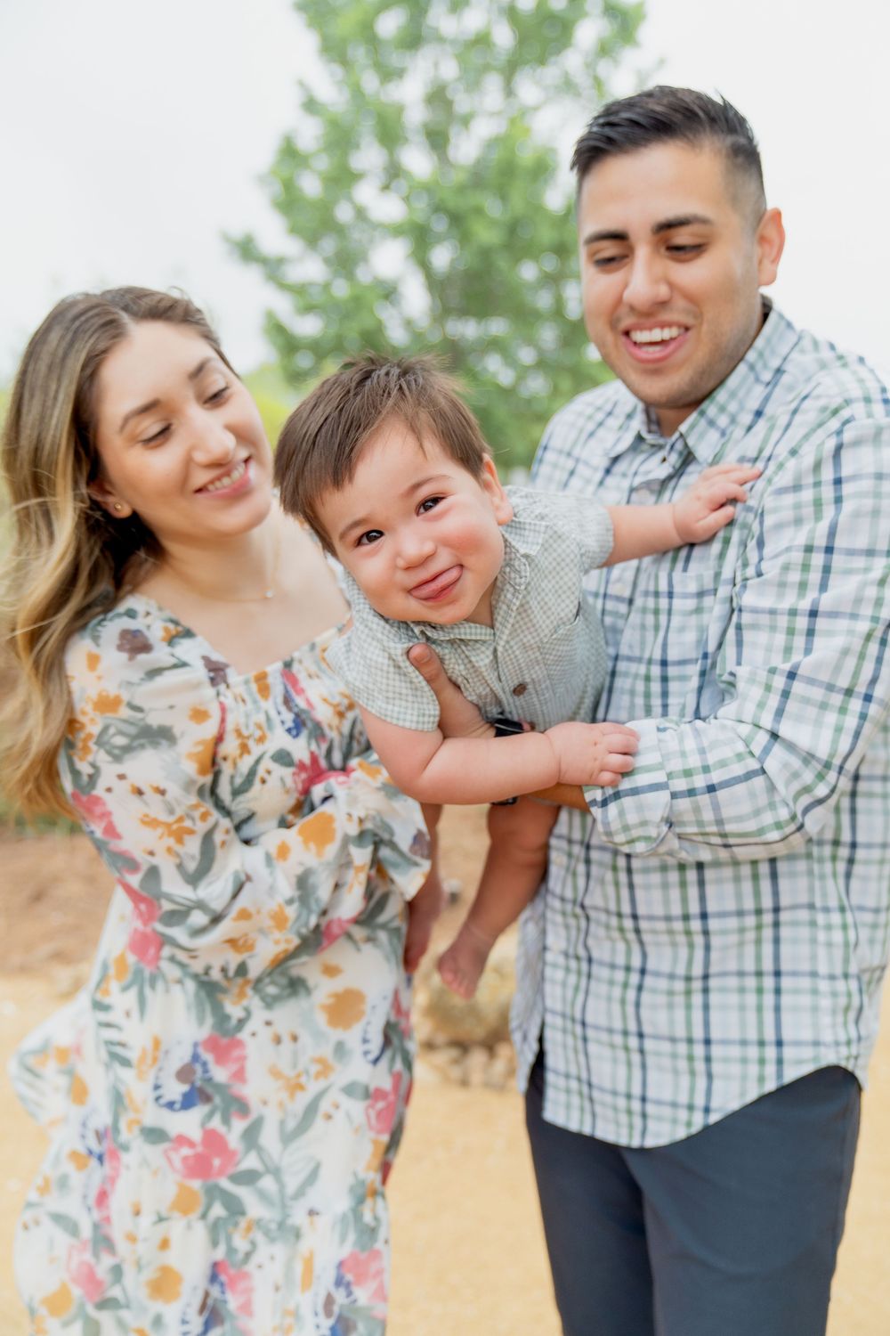 Family Photography Session in the park by Houston Photographer, Family Photoshoot in Jersey Village Houston