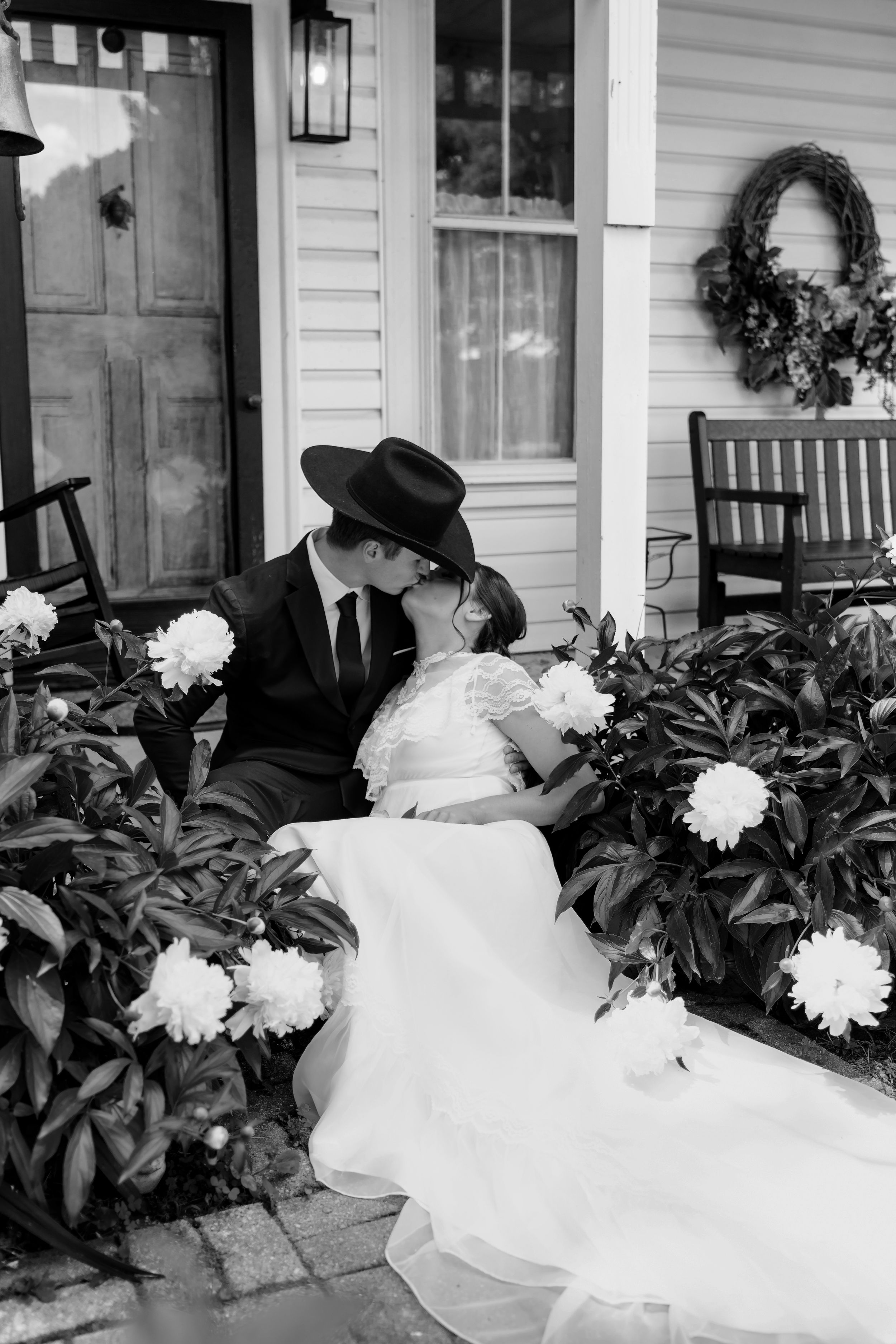 Wedding at Historic White Oak Farm in Morrow Ohio, Cincinnati Ohio Wedding Photographer