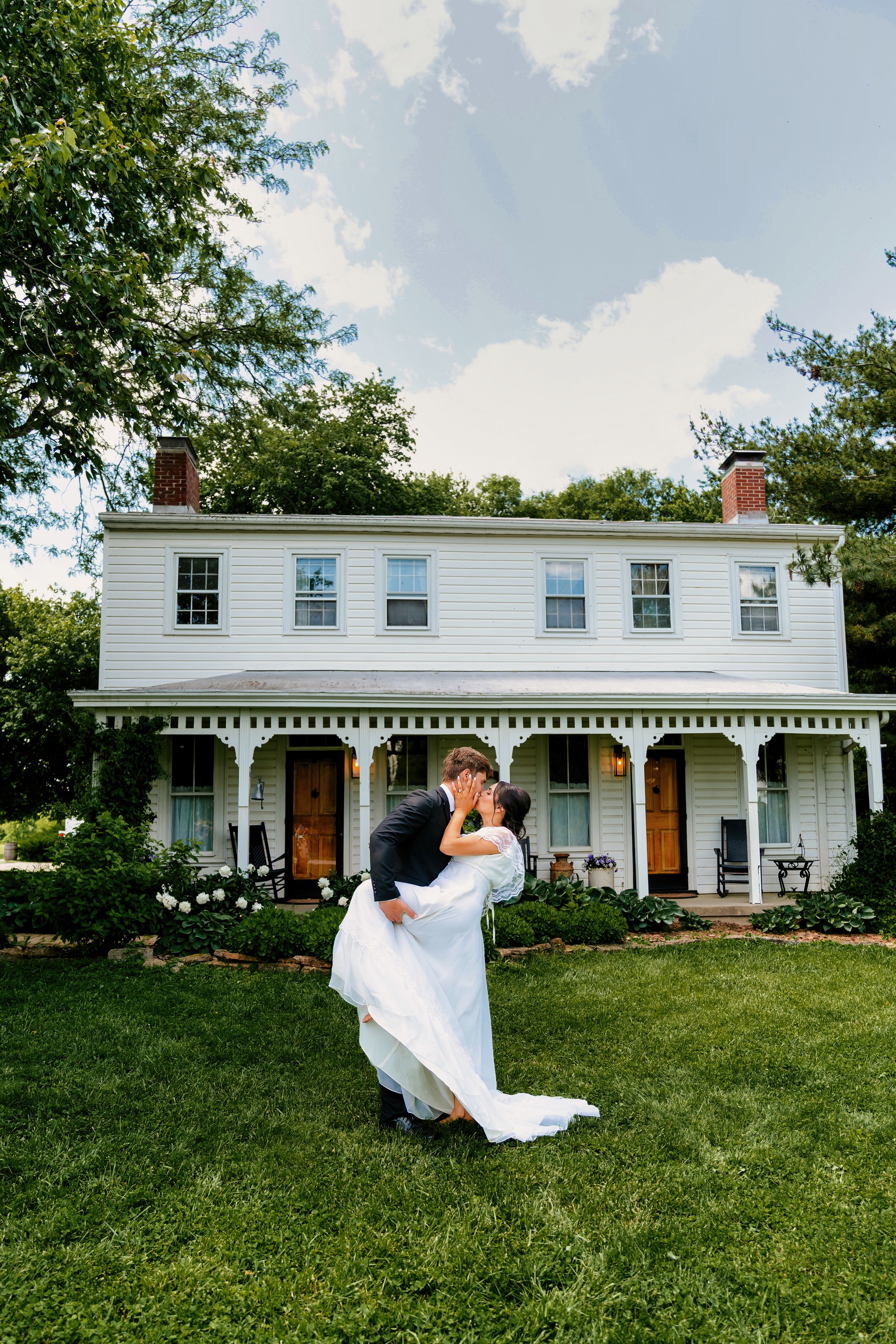 Wedding at Historic White Oak Farm in Morrow Ohio, Cincinnati Ohio Wedding Photographer