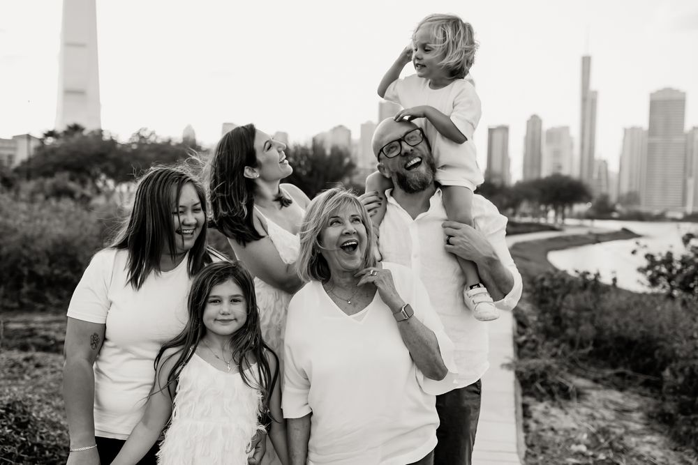 family photoshoot dubai city