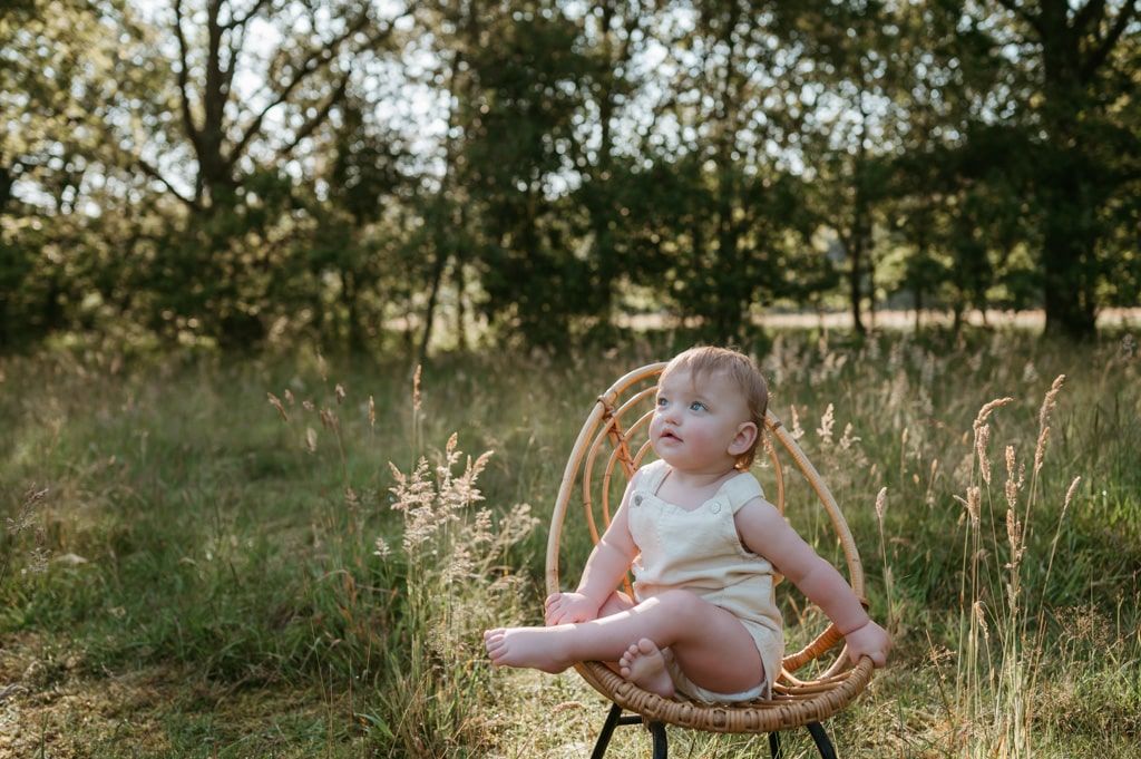 Melissa Stuer Photography Moederschapsfotograaf Moerbeke Oost-Vlaanderen kinderfotograaf meisje zonsopkomst eerste verjaardag