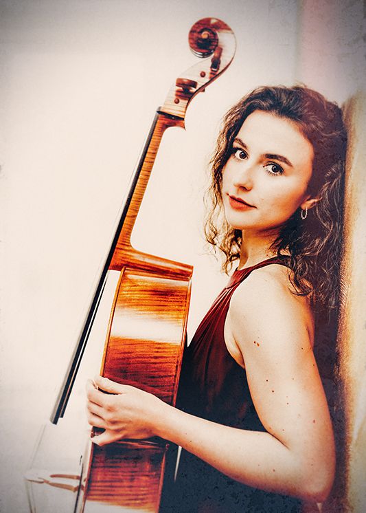 Bewerbungsfoto einer Musikerin für ein Konservatorium