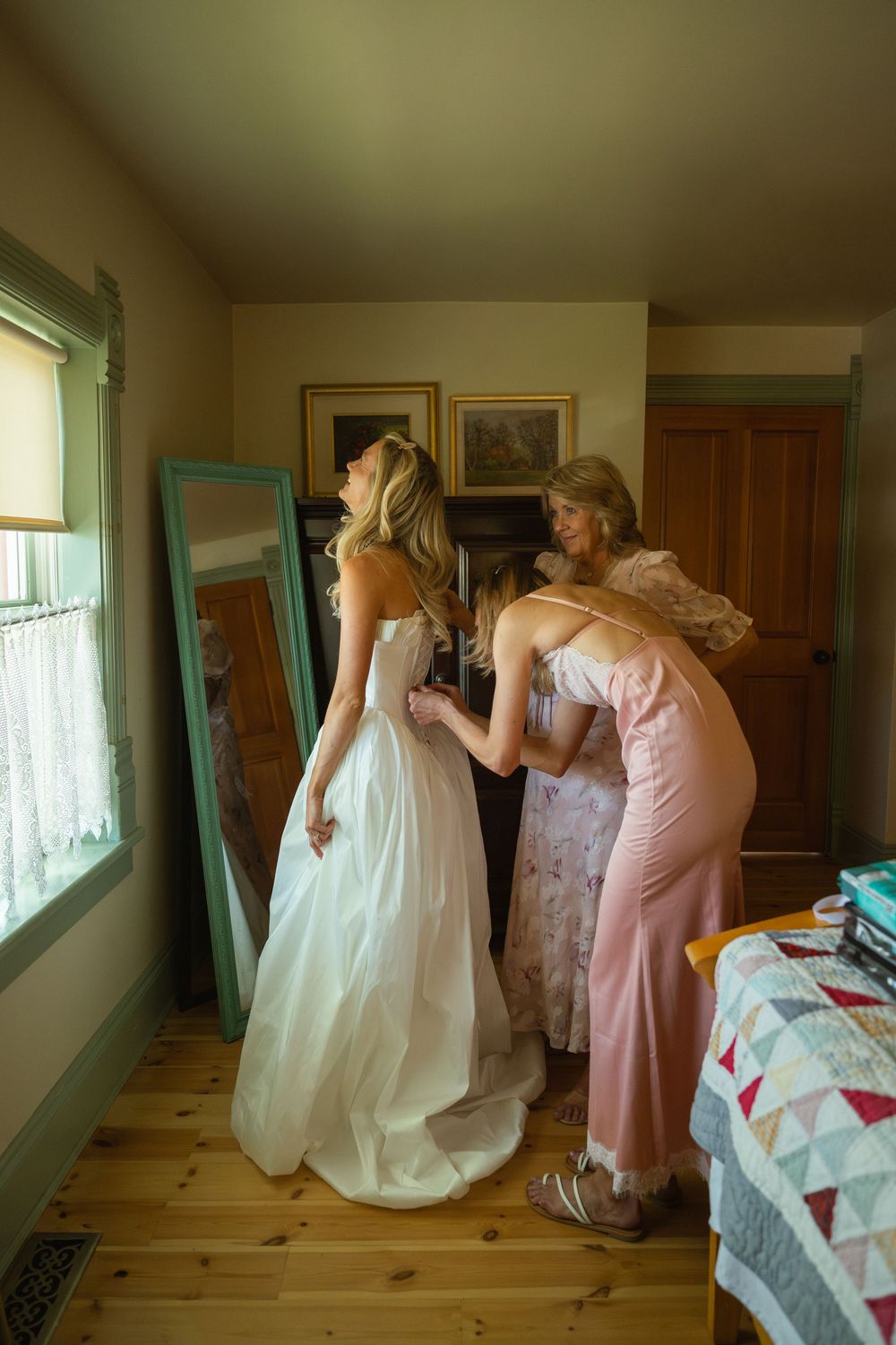 bride gets ready for her wedding in northern utah