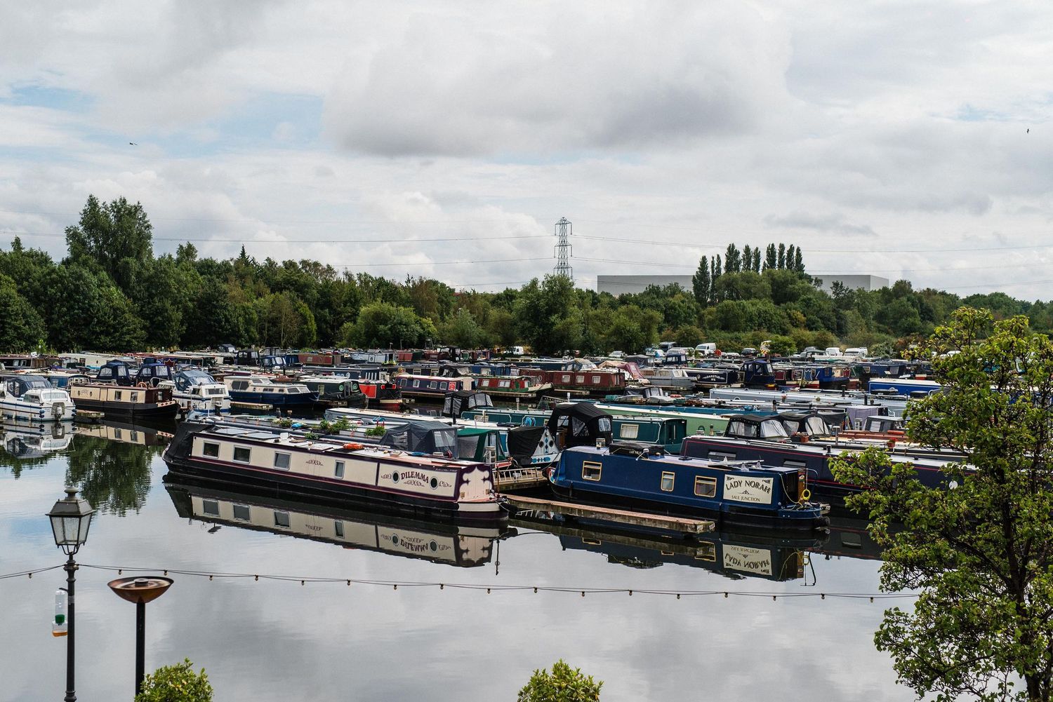 Natural and relaxed budget-friendly wedding photography at The Crows Nest, The Waterfront, Barton Marina