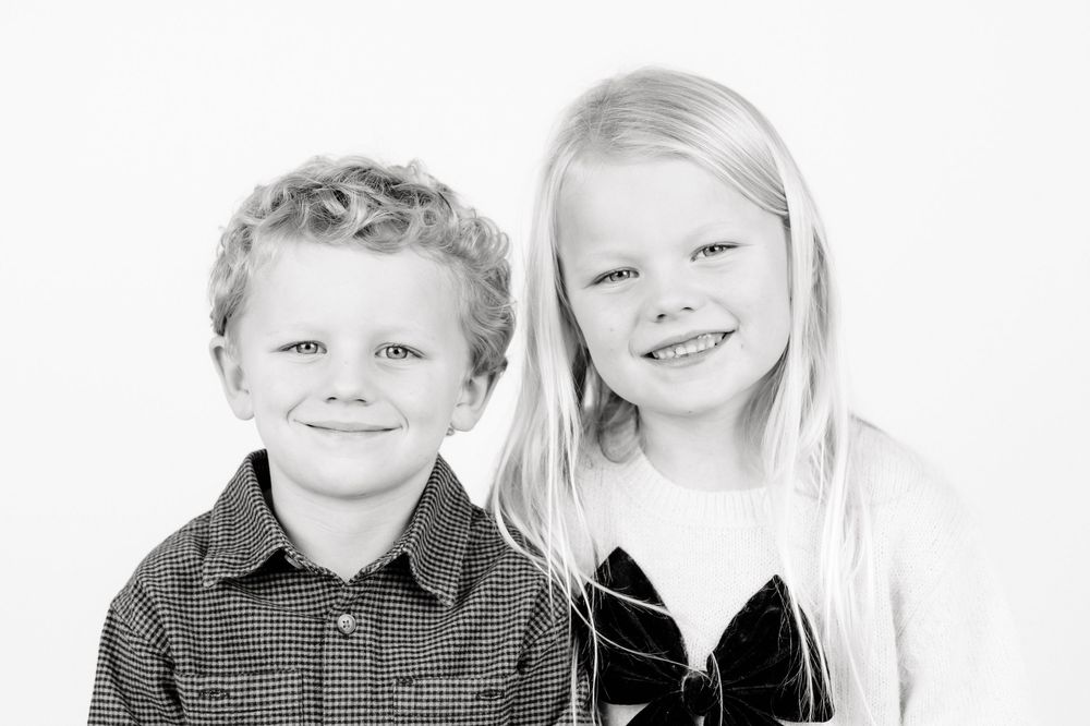 Studio sibling photo
