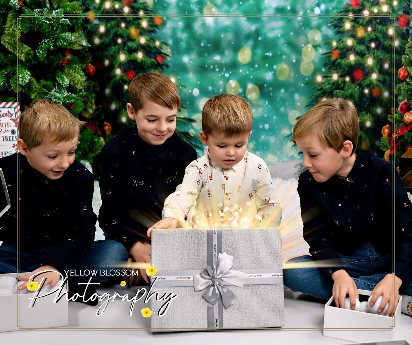 Christmas milestone photoshoot with twinkly lights – Essex and Suffolk baby photographer