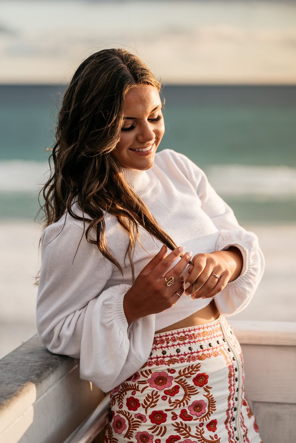 Senior and model portraits in Destin, FL, with the best local photographer. Beachside Posing ideas for your upcoming photoshoot.