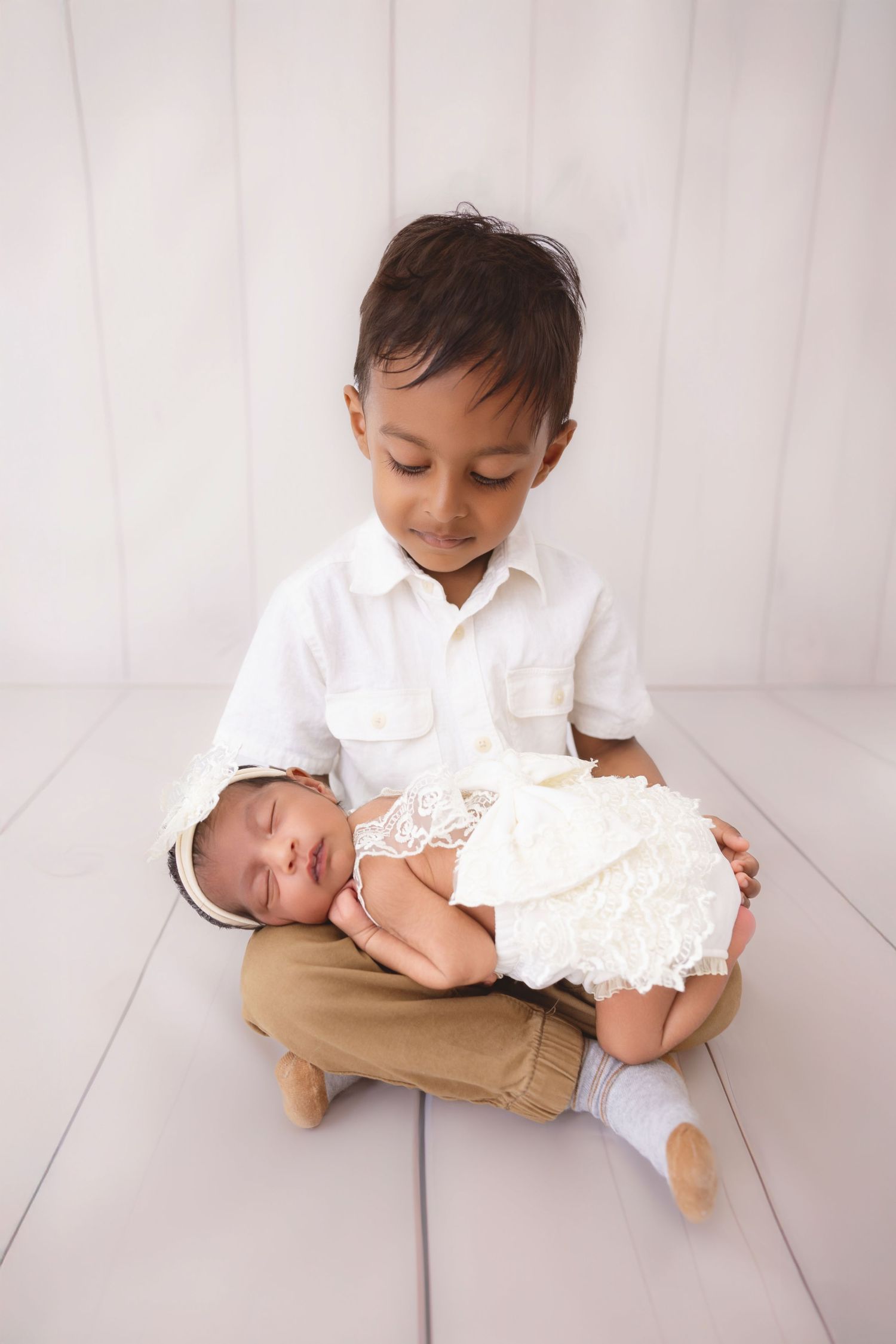 Long Island newborn photographer, Long Island newborn photos, Long Island sibling photographer, Long Island family photographer, Nassau coun