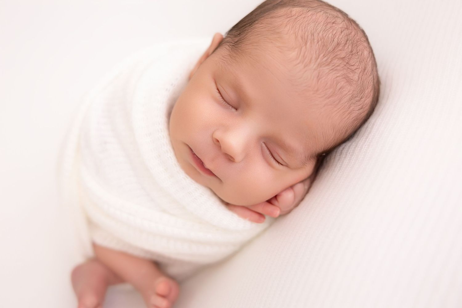 best Long Island newborn photographer, Syosset newborn photographer, Nassau county newborn photographer, Long Island newborn photo shoot
