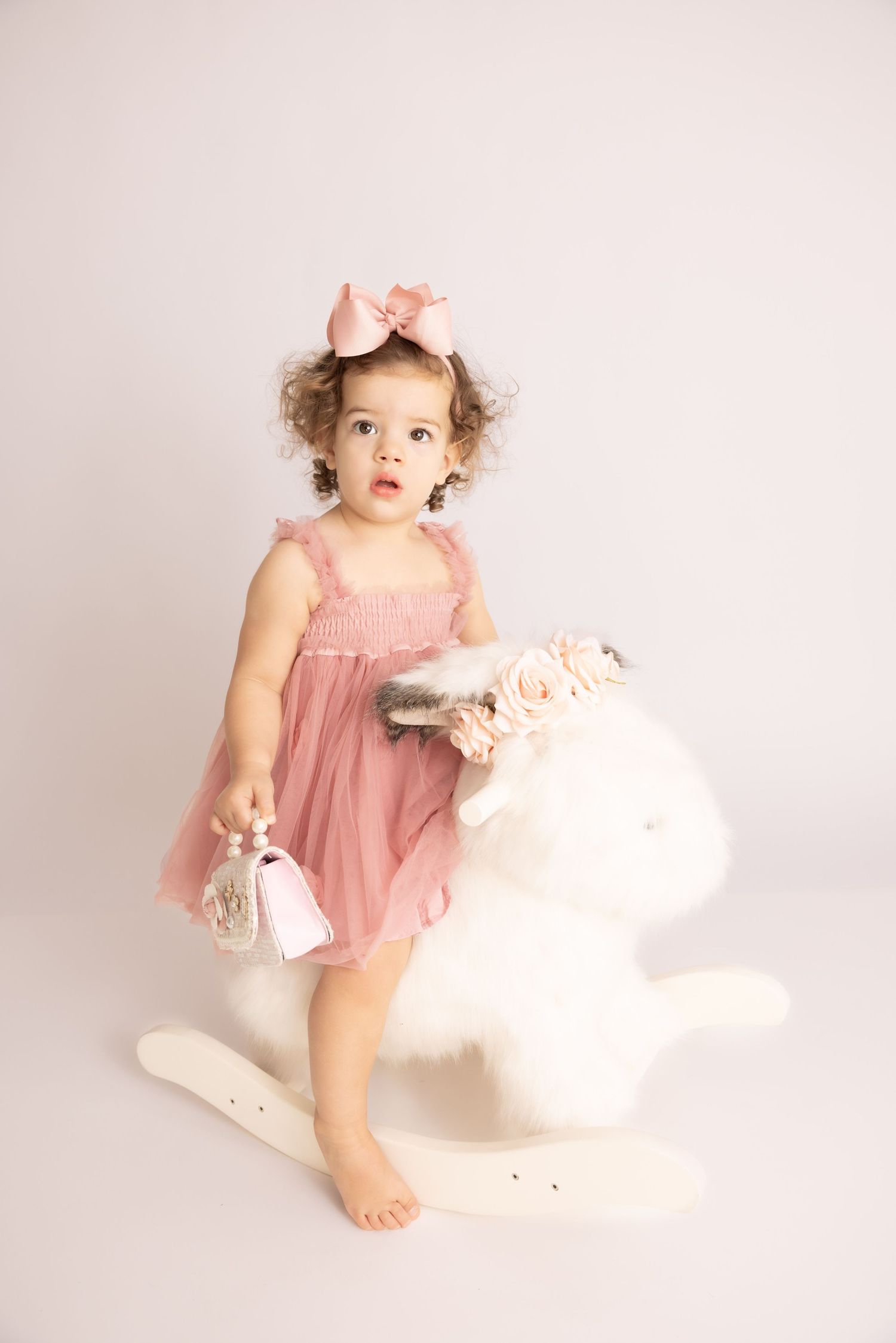 Long Island newborn photographer, cake smash, sitter, family photography, baby photography, personality, special event