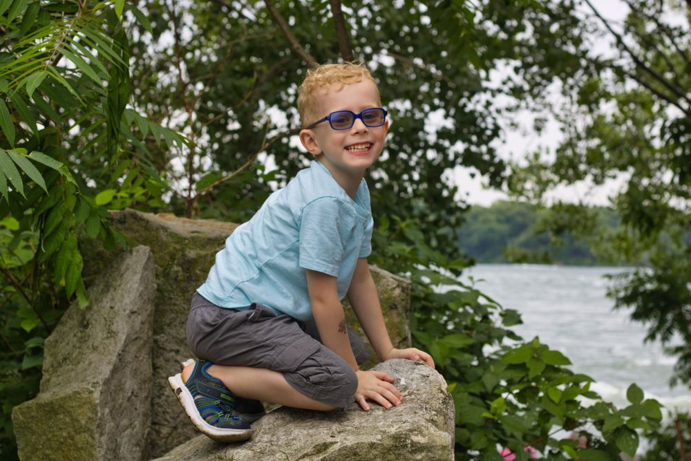 Photographie d'enfant à Montréal, Rive-Sud et partout au Québec capturée par Jérémy Blot Photography