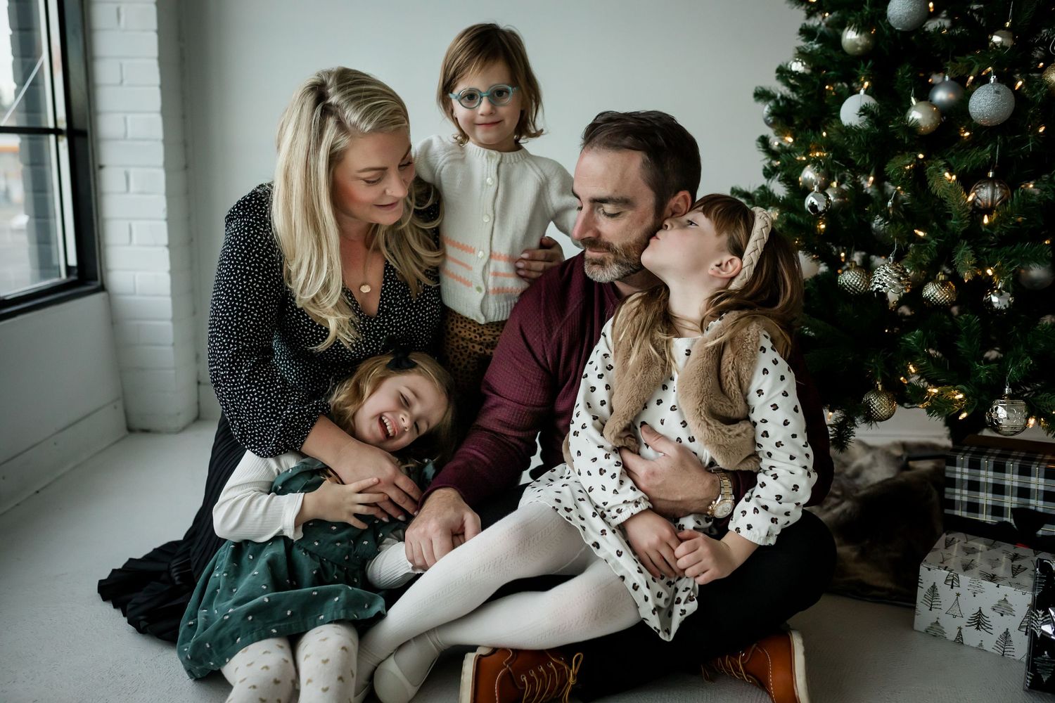 Indoor Christmas mini session in Calgary 2024 at Studio Boheme by Love & Sunshine Photography
