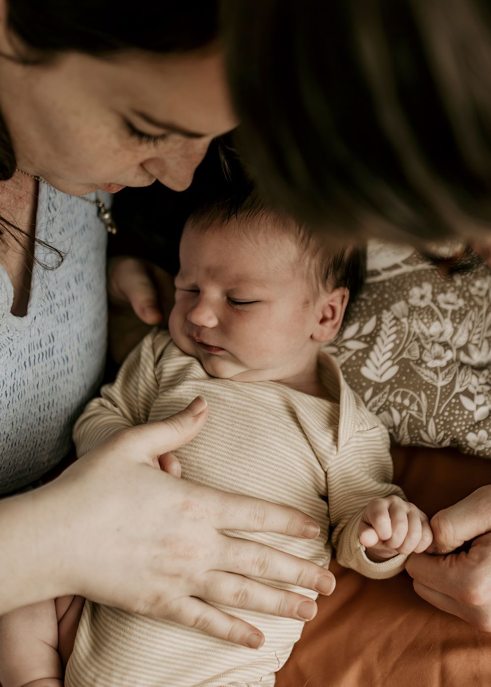 Natural newborn session Peterborough