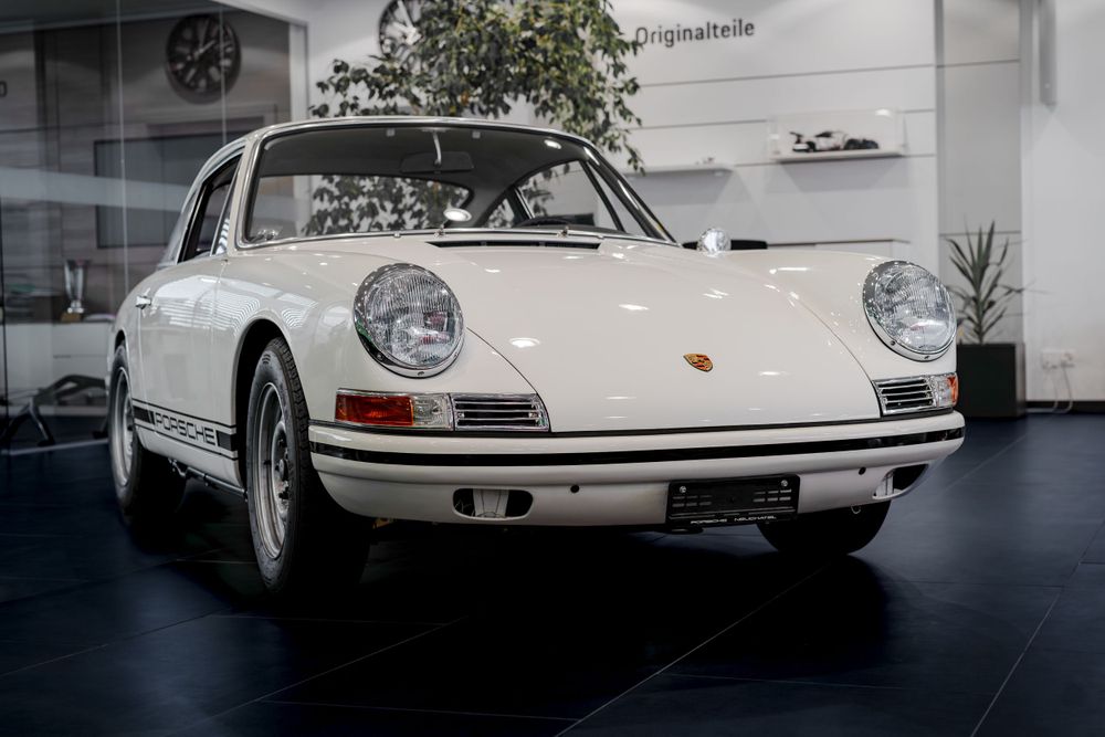 Daniel-Michaud-Photographie-DMPhotography-Automobile-Auto-Cars-Centre Porsche Neuchâtel-Porsche-911