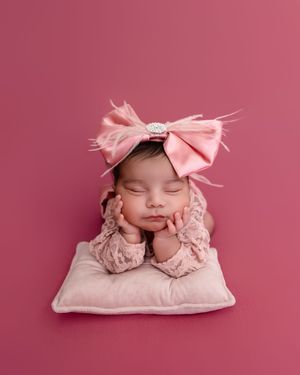 best Long Island newborn photographer, best Nassau county newborn photographer, Long Island newborn photo shoot, Nassau county newborn photo