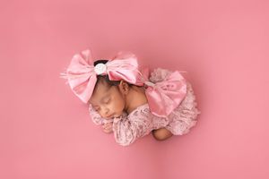 Long Island newborn photographer, Long Island newborn photo shoot, best Long Island newborn photographer, Nassau county newborn photographer
