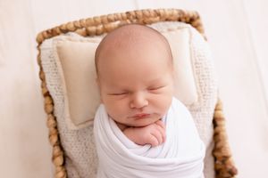 best Long Island newborn photographer, best Nassau county newborn photographer, Long Island newborn photo shoot, Nassau county newborn photo
