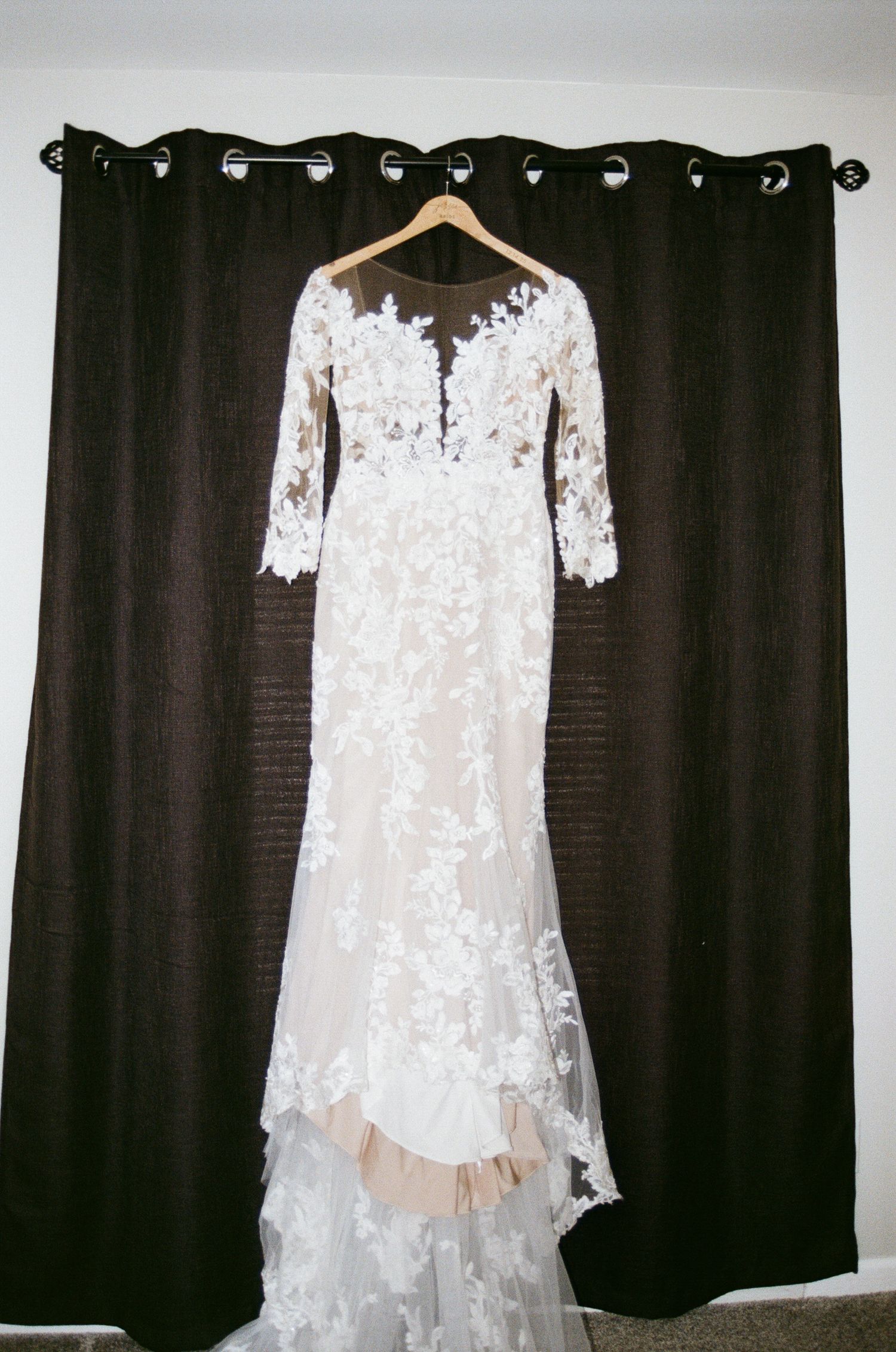 35mm Film Winter Wedding by Megan Bucci Photography