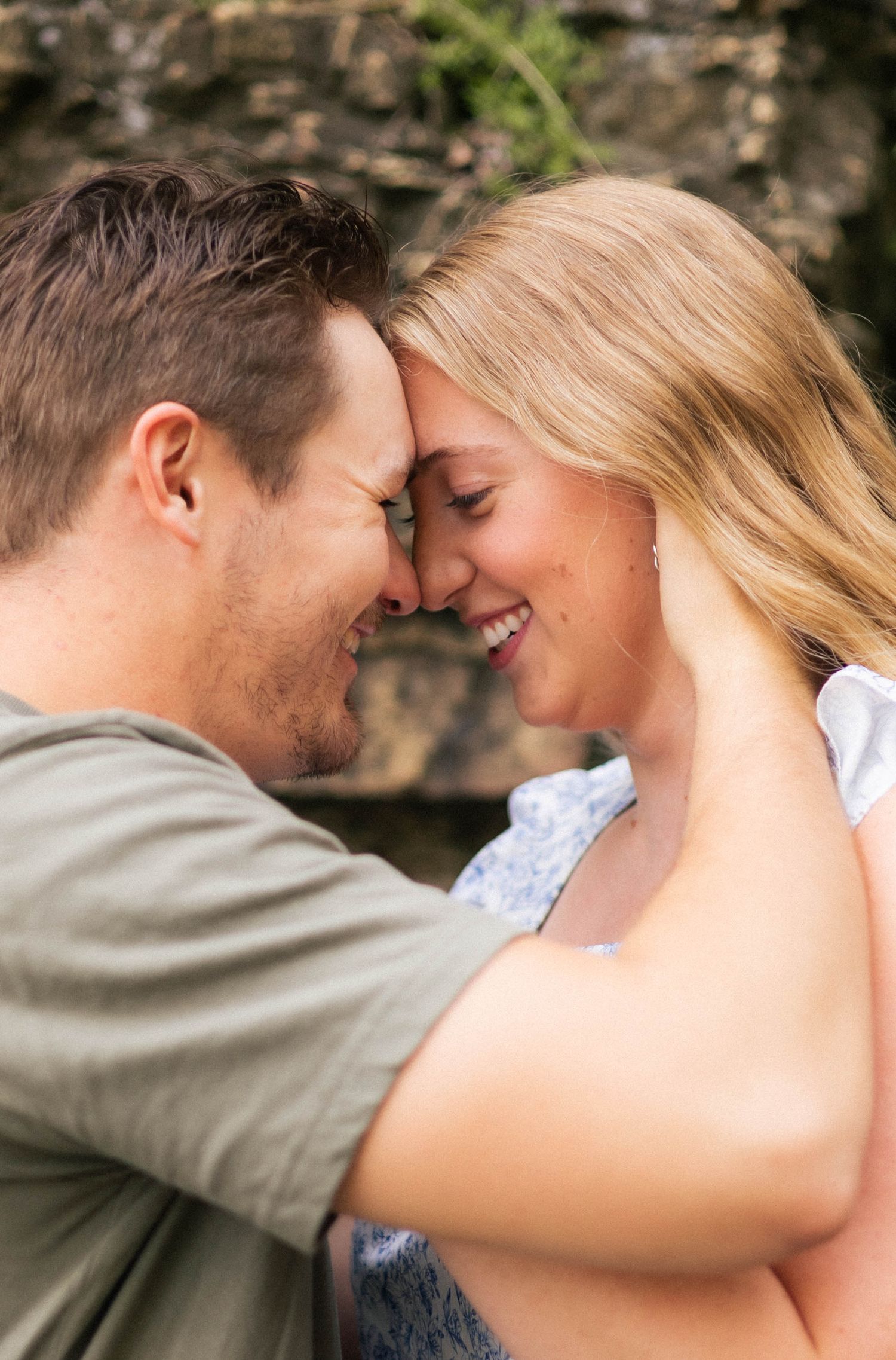 outdoor summer lakeside engagement photos in Kankakee, Illinois