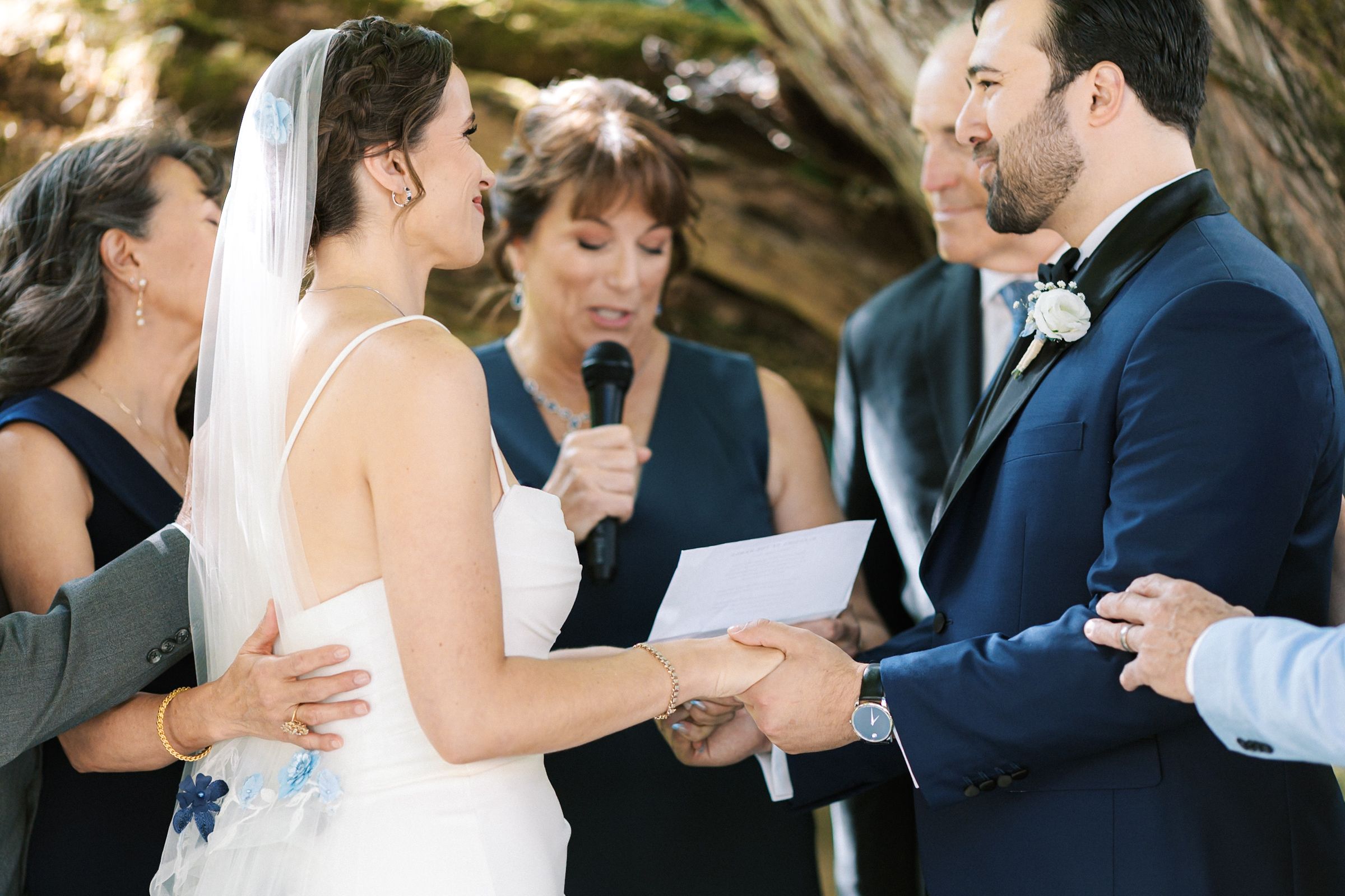 Emotional wedding ceremony at Quinta do Torneiro, Lisbon, captured by a Portugal wedding photographer