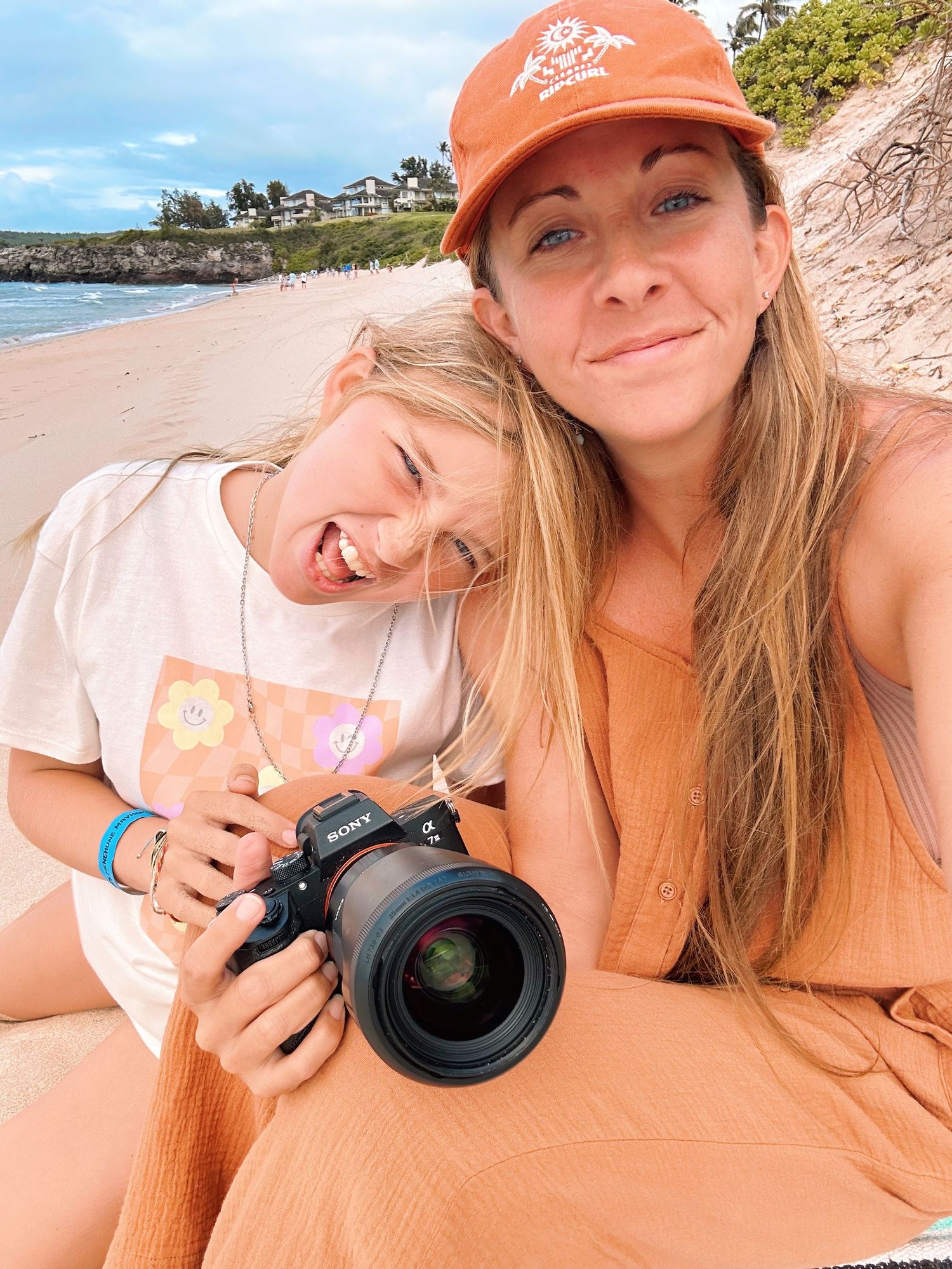 Camera lens close-up shots on a sunny beach with orange tones. best hawaii family photographer kihei wailea kaanapali makena