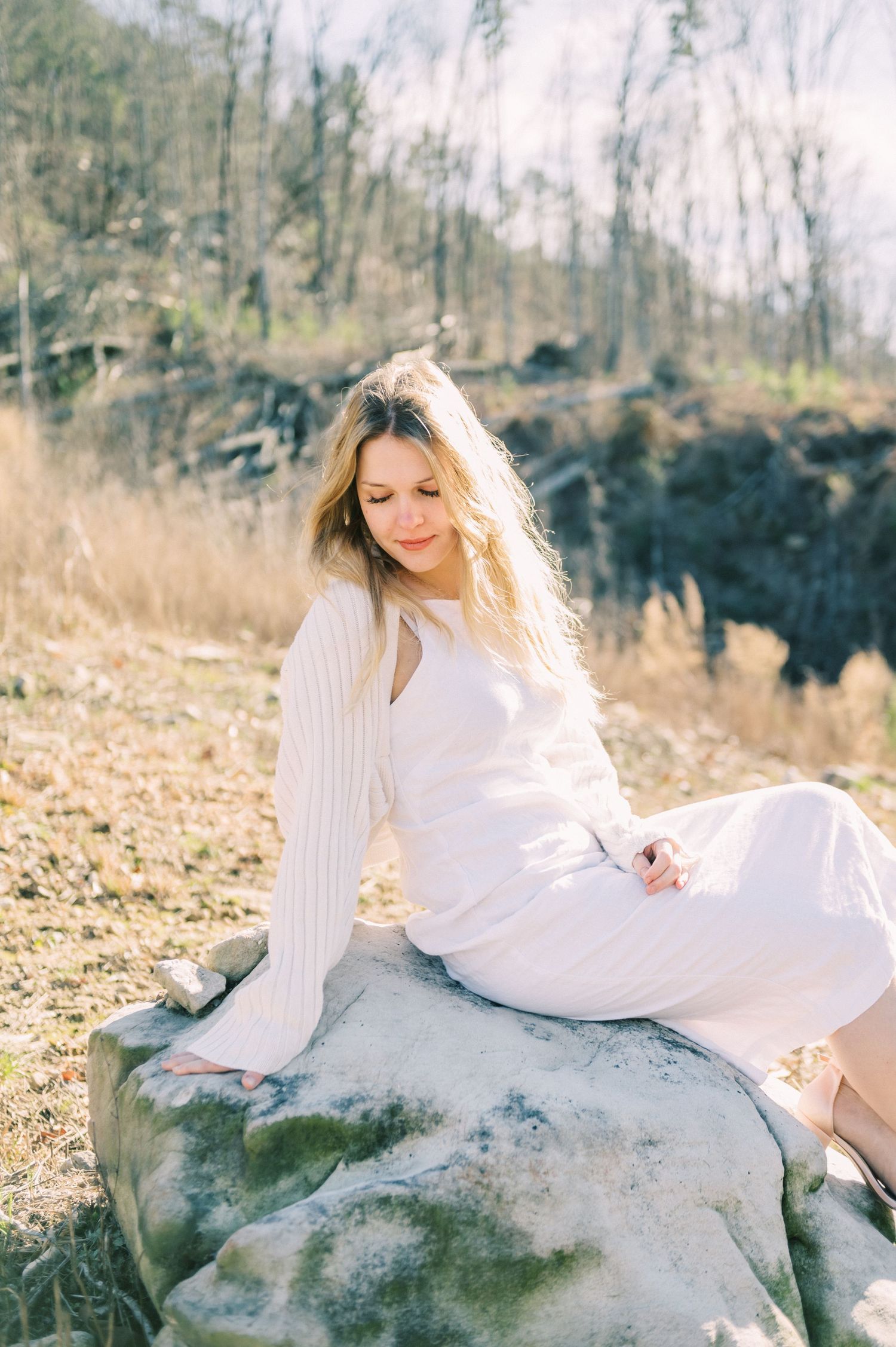 Birmingham, Alabama portrait and Senior photographer Emily Cone Photography. Film and digital photography. Class fo 2026. nature.Southeast