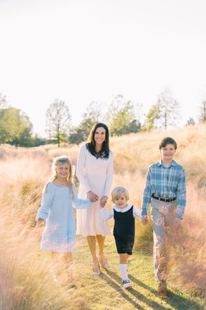 Birmingham, Alabama portrait and family photographer Emily Cone Photography. Film and digital photography. Fall mini session. Southeast