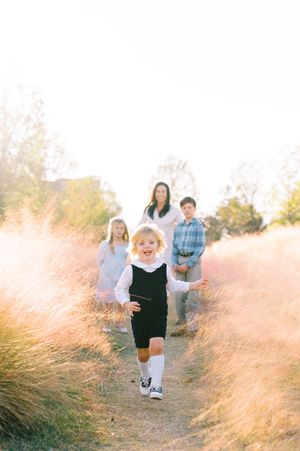 Birmingham, Alabama portrait and family photographer Emily Cone Photography. Film and digital photography. Fall mini session. Southeast