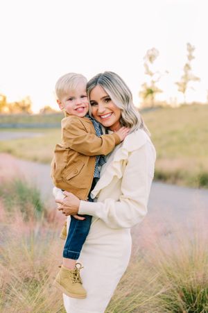 Birmingham, Alabama portrait and family photographer Emily Cone Photography. Film and digital photography. Fall mini session. Southeast