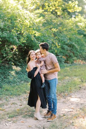 Atlanta, Georgia portrait and family photographer Emily Cone Photography. Film and digital photography. Fall mini session. Southeast