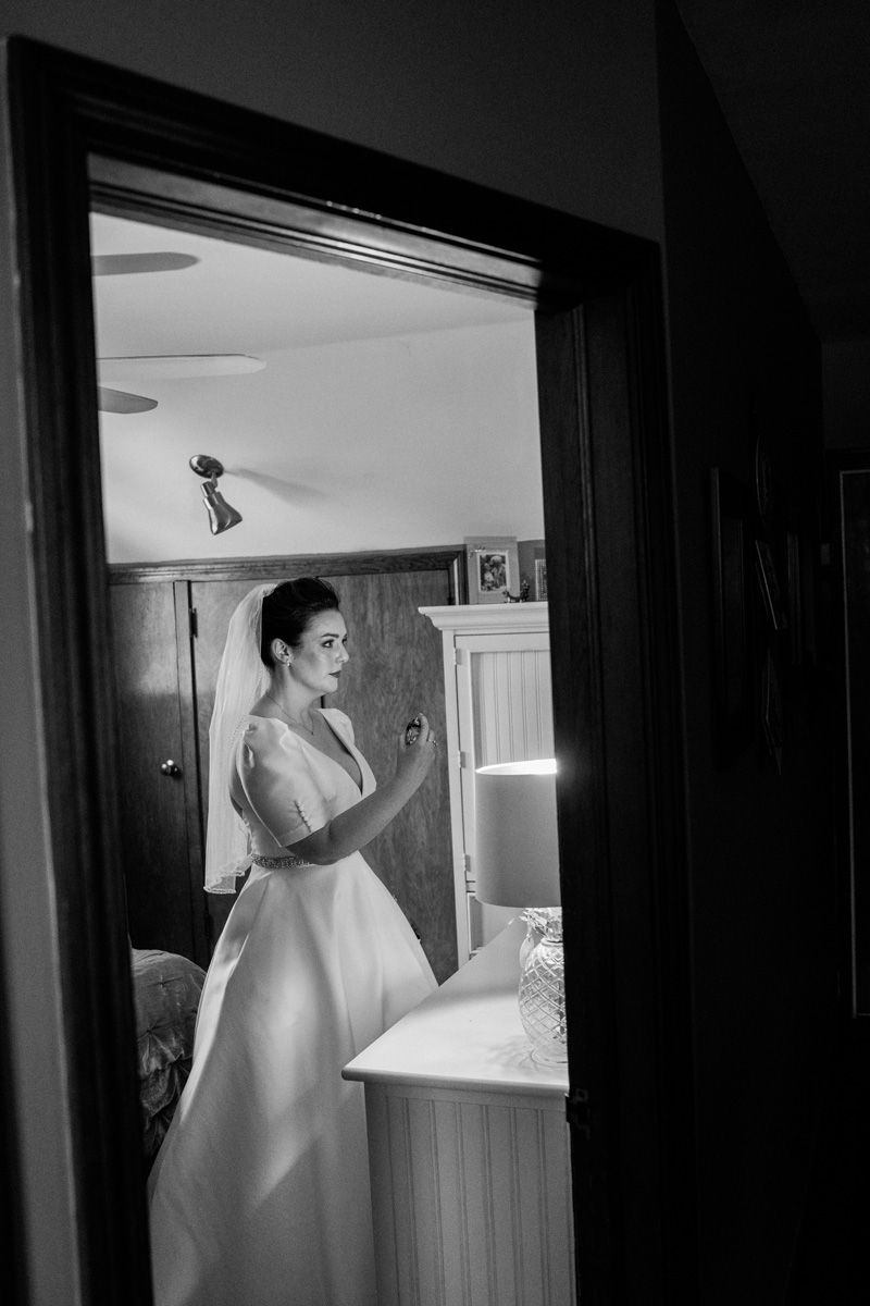 Getting ready photos at home.