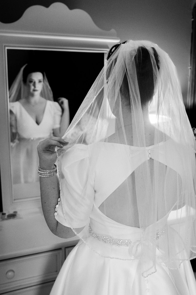 Getting ready photos at home.