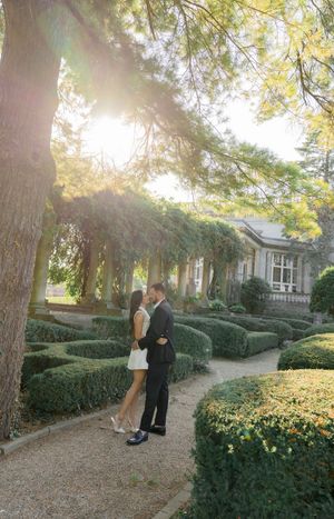 Luxury wedding photographer. Santa Barbara and Cincinnati high end luxury wedding photography. Editorial and natural photography.