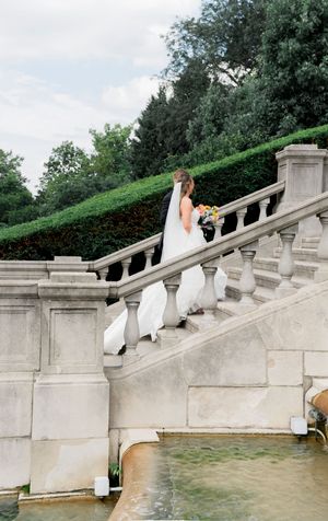 Luxury wedding photographer. Santa Barbara and Cincinnati high end luxury wedding photography. Editorial and natural photography.