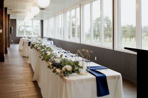 Bright and airy winter wedding at Spruce and Iron, Moncton Golf Club wedding photography, Riverview NB modern wedding photography packages