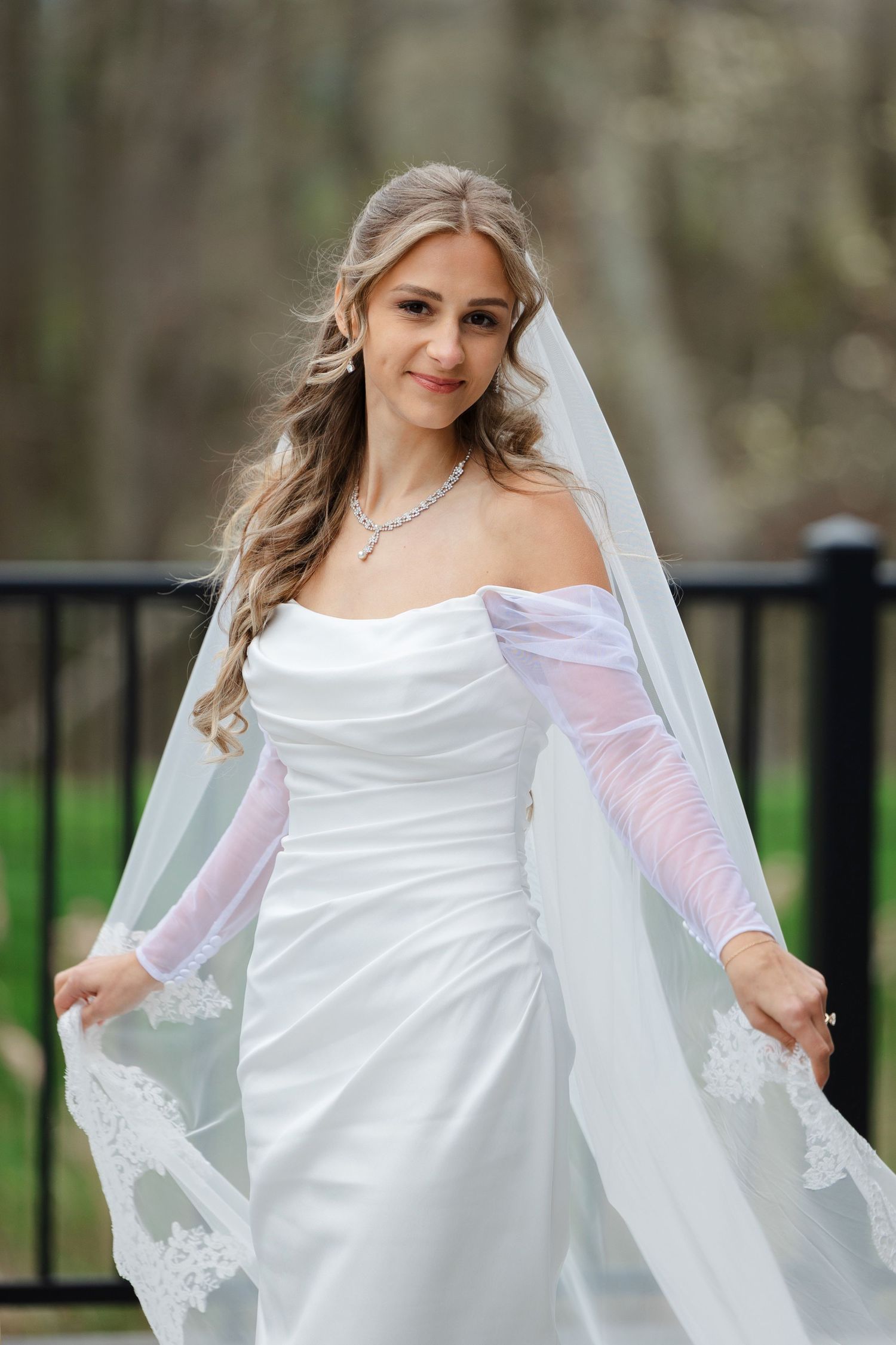 Bridal portrait outside Reserve at Stone Creek in North Canton photographed by Tom Forrest from Hudson, Ohio.