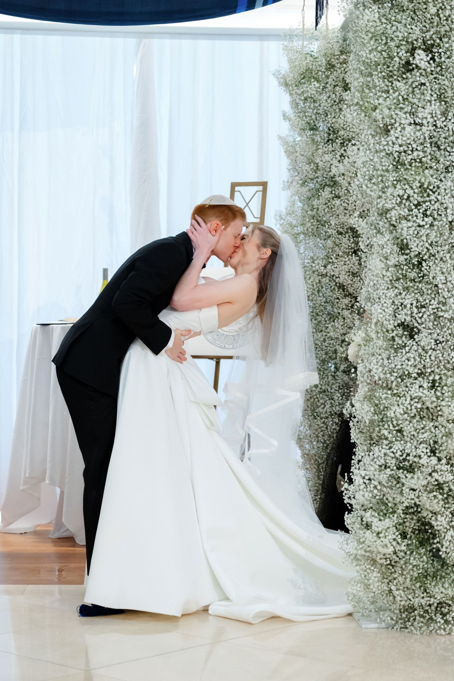 Wedding ceremony at BallenIsles Country Club in Palm Beach, Florida during a wedding photographed by Tom Forrest of Ohio.