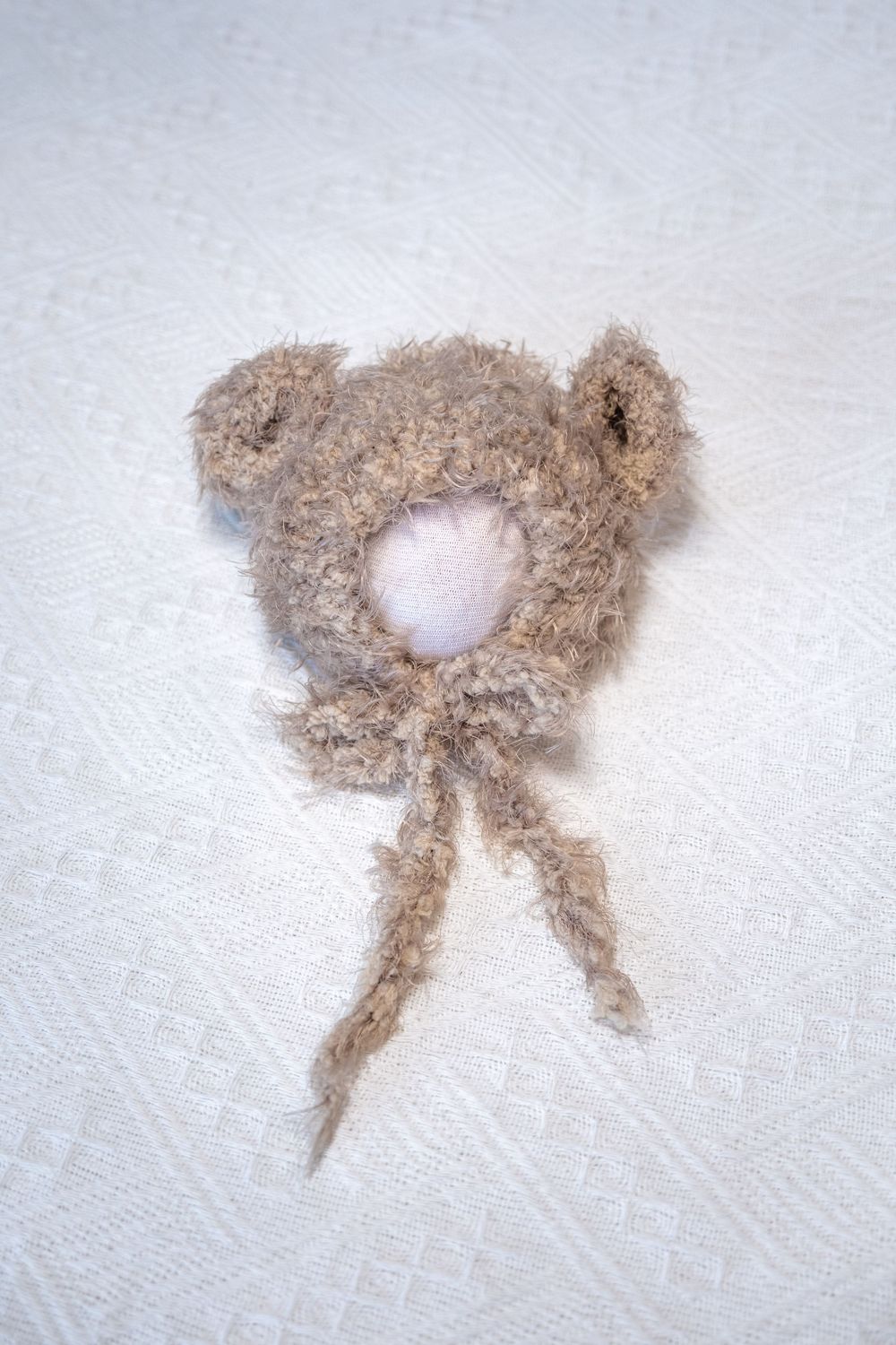 Newborn brown bear bonnet