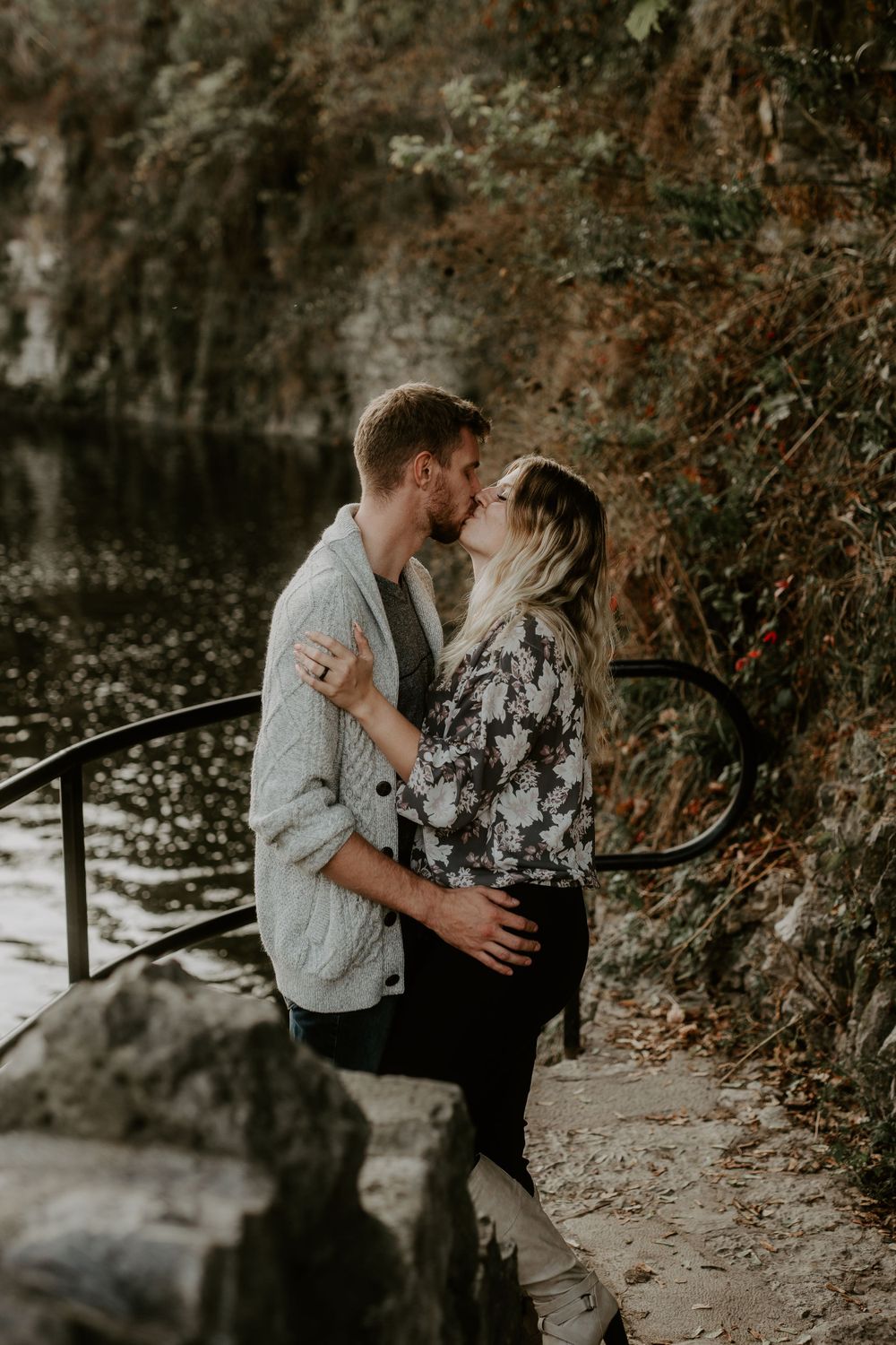 a kiss at the lookout gardens in Fergus Ontario