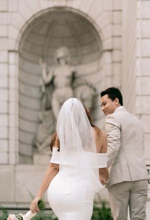 Wedding photographer and wedding videographer in Singapore with affordable wedding photography and videography services