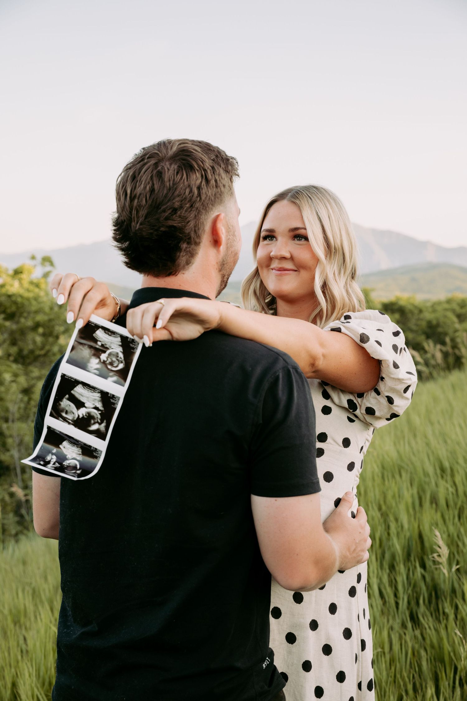 Maternity photo session in the mountains Davis County area.
