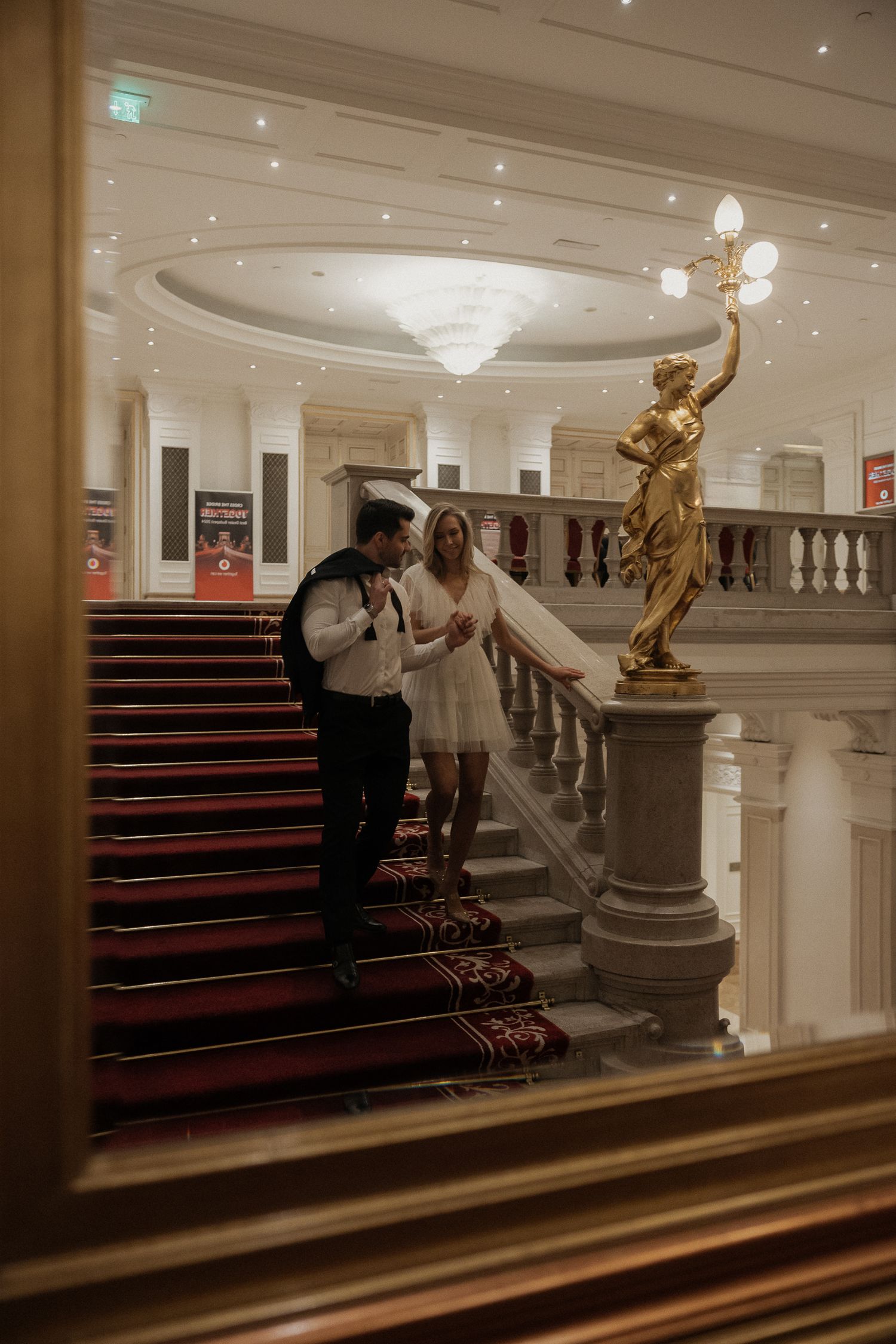 budapest wedding photoshoot budapest wedding photographer elegant and style Hotel photoshoot